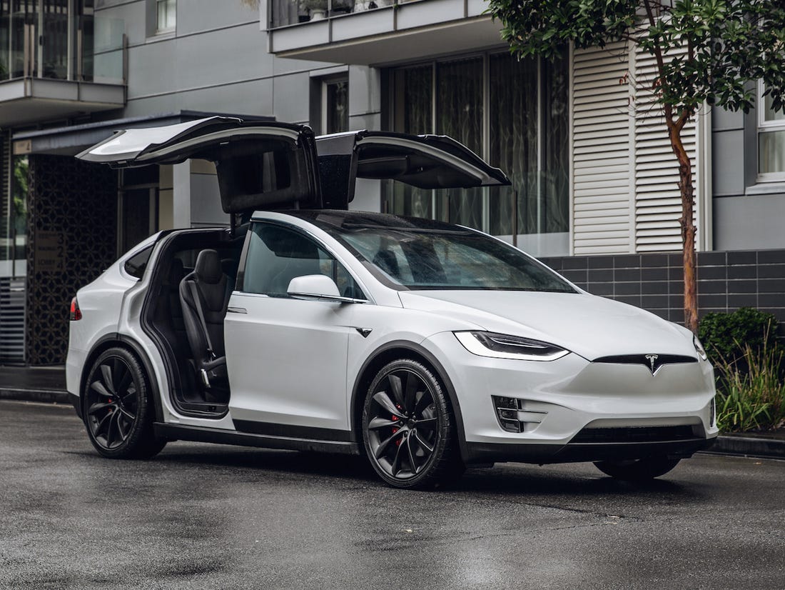 Tesla Stock Splits & More: Cut Through The Noise
